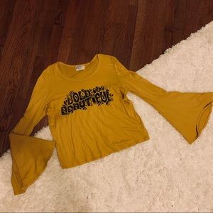 Dazey LA flared sleeved top